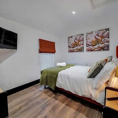 The Eden Loft: A Stylish Retreat Apartment Strabane Exterior photo
